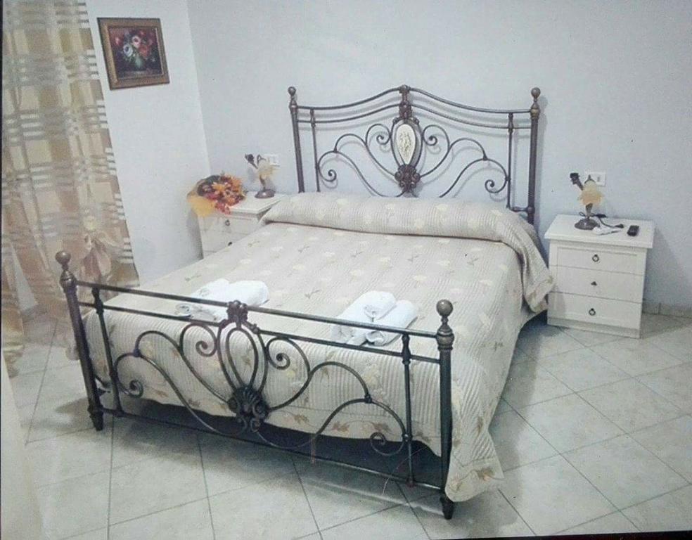 Apartment La Maison Messina Bagian luar foto